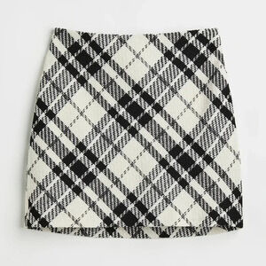 H&M tweed mini skirt plaid high waisted lined elastic wool neutral stretchy